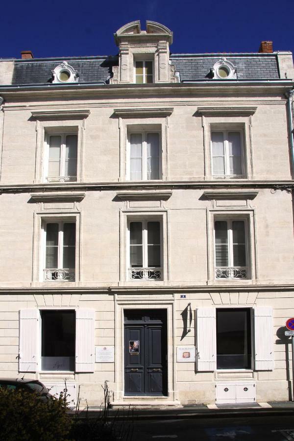 L'Art Studio Hyper Centre La Rochelle  Luaran gambar